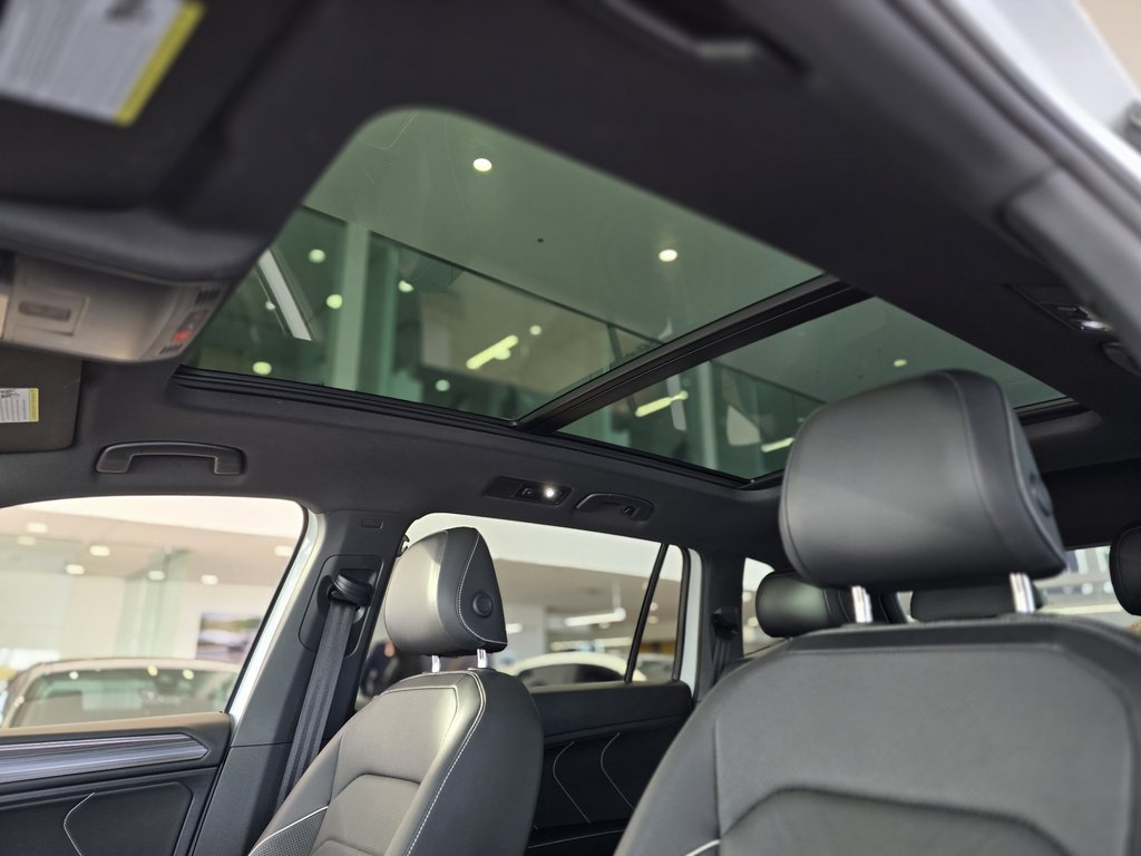 Volkswagen Tiguan Highline R-Line TOIT PANO | CUIR | NAV | CARPLAY 2022 à Laval, Québec - 21 - w1024h768px