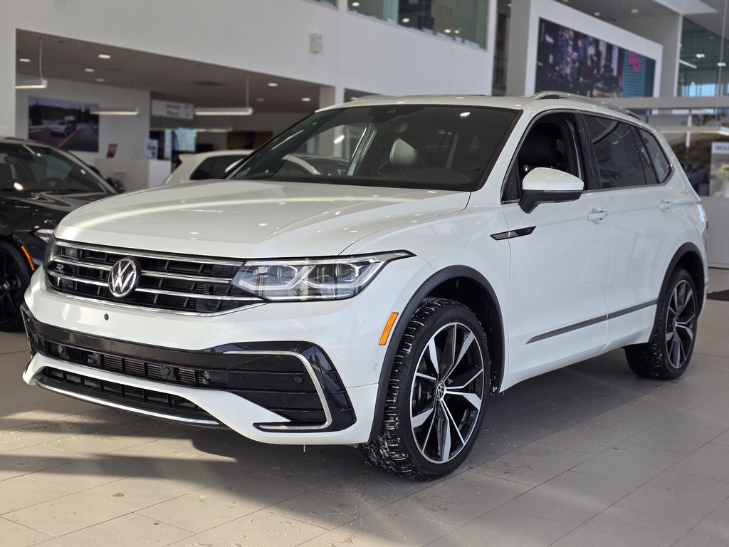Volkswagen Tiguan Highline R-Line TOIT PANO | CUIR | NAV | CARPLAY 2022 à Laval, Québec - 4 - w1024h768px