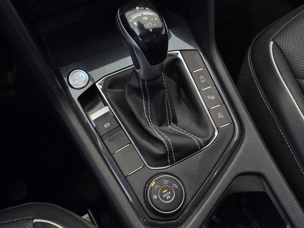 Volkswagen Tiguan Highline R-Line TOIT PANO | CUIR | NAV | CARPLAY 2022 à Laval, Québec - 17 - w1024h768px