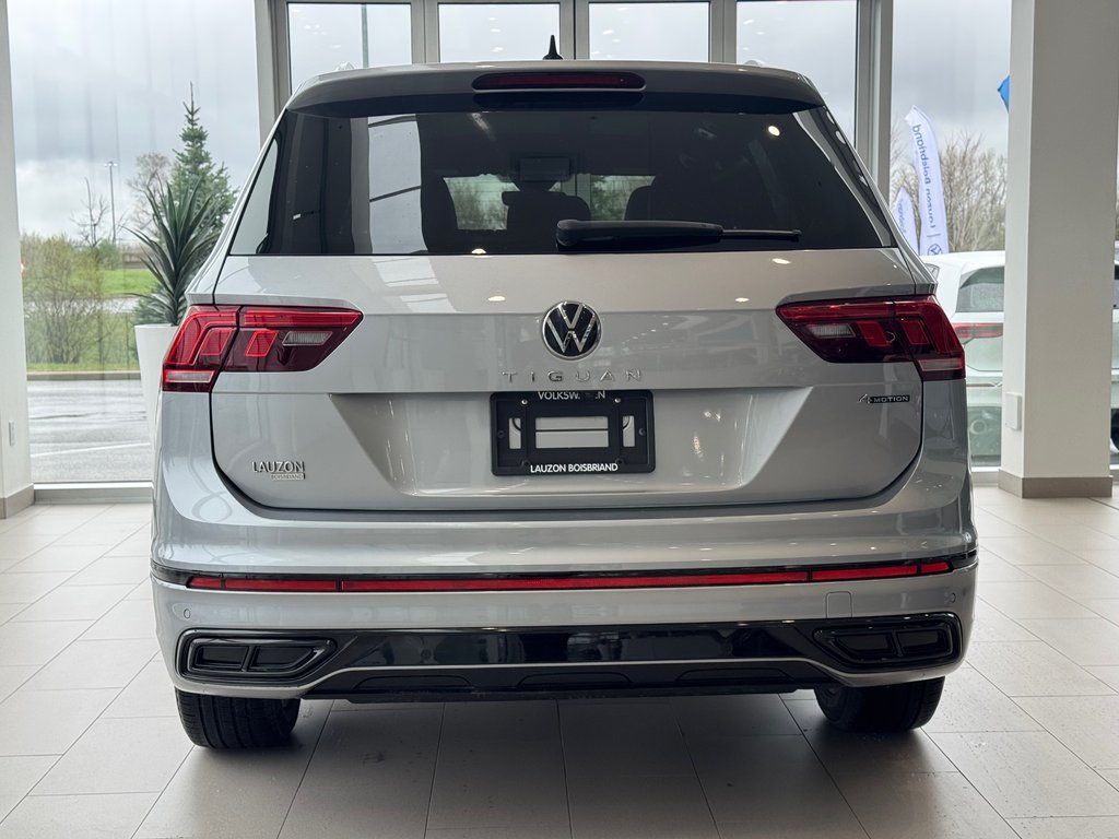 Volkswagen Tiguan Comfortline R-Line Black Edition DÉMARREUR | PANO 2022 à Laval, Québec - 7 - w1024h768px