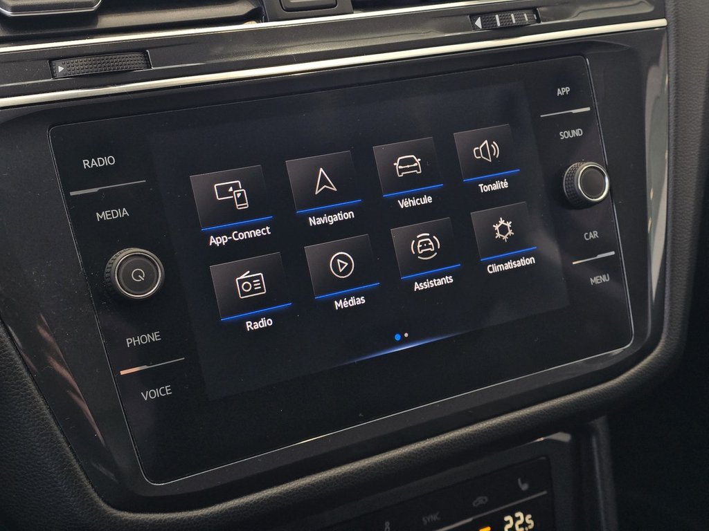 2022 Volkswagen Tiguan Comfortline BAS KM | CARPLAY | CAMÉRA +++ in Laval, Quebec - 17 - w1024h768px