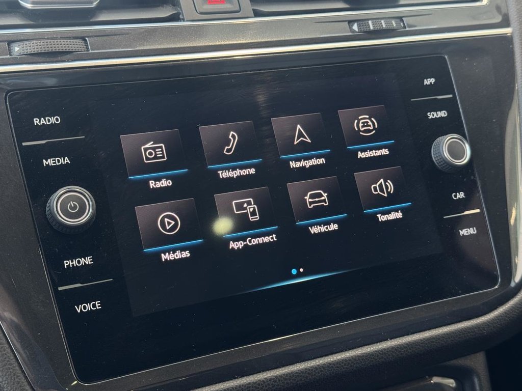 Volkswagen Tiguan Comfortline R-Line Black Edition 4MOTION | DÉMARREUR | TOIT PANO +++ 2022 à Laval, Québec - 18 - w1024h768px