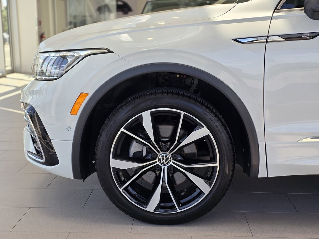 Tiguan Highline R-Line TOIT PANO | CARPLAY | NAV | CUIR 2023 à Laval, Québec - 5 - w1024h768px