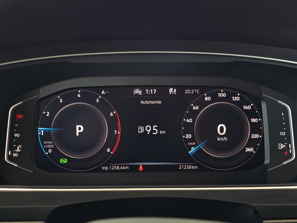 Tiguan Highline R-Line PANO | NAV | CARPLAY | CUIR | +++ 2023 à Laval, Québec - 14 - w1024h768px