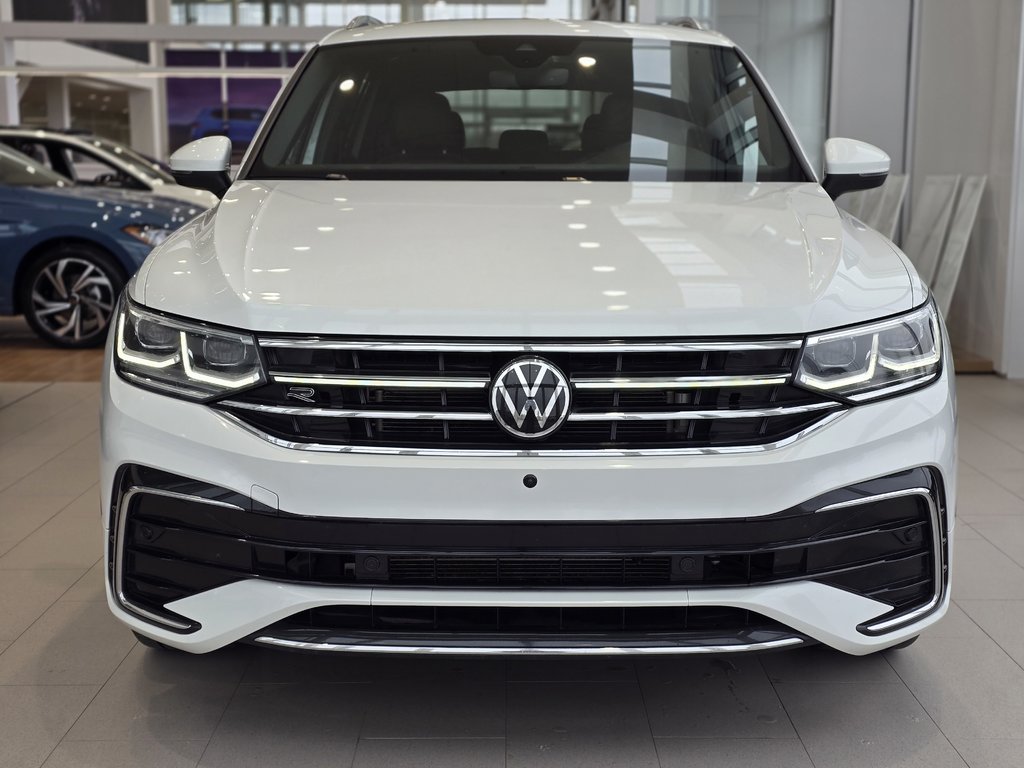 Tiguan Highline R-Line CUIR BRUN | PANO | NAV | CARPLAY 2023 à Laval, Québec - 3 - w1024h768px