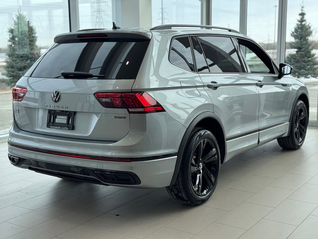 2023 Volkswagen Tiguan Comfortline R-Line Black Edition DÉMARREUR | PANO in Laval, Quebec - 8 - w1024h768px