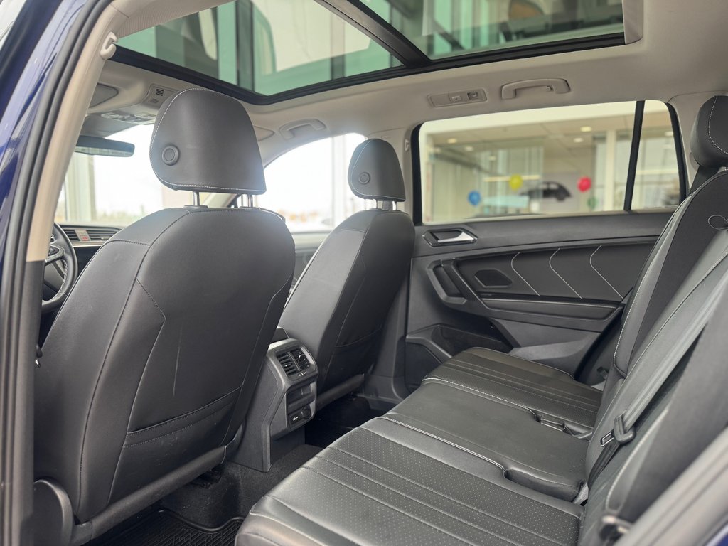 2023 Volkswagen Tiguan Comfortline TOIT PANO | CUIR | CARPLAY | AWD | +++ in Laval, Quebec - 10 - w1024h768px