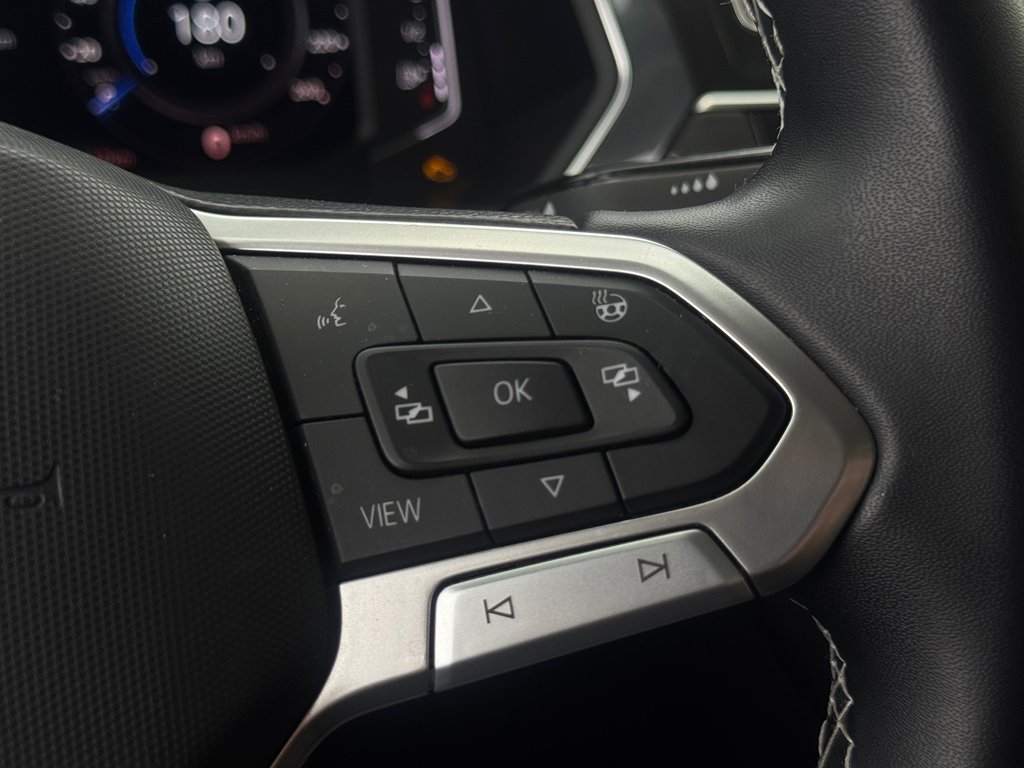2023 Volkswagen Tiguan Comfortline TOIT PANO | CUIR | CARPLAY | AWD | +++ in Laval, Quebec - 15 - w1024h768px