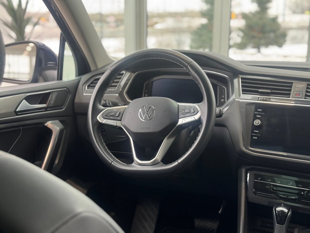 2023 Volkswagen Tiguan Comfortline TOIT PANO | CUIR | CARPLAY | AWD | +++ in Laval, Quebec - 12 - w1024h768px
