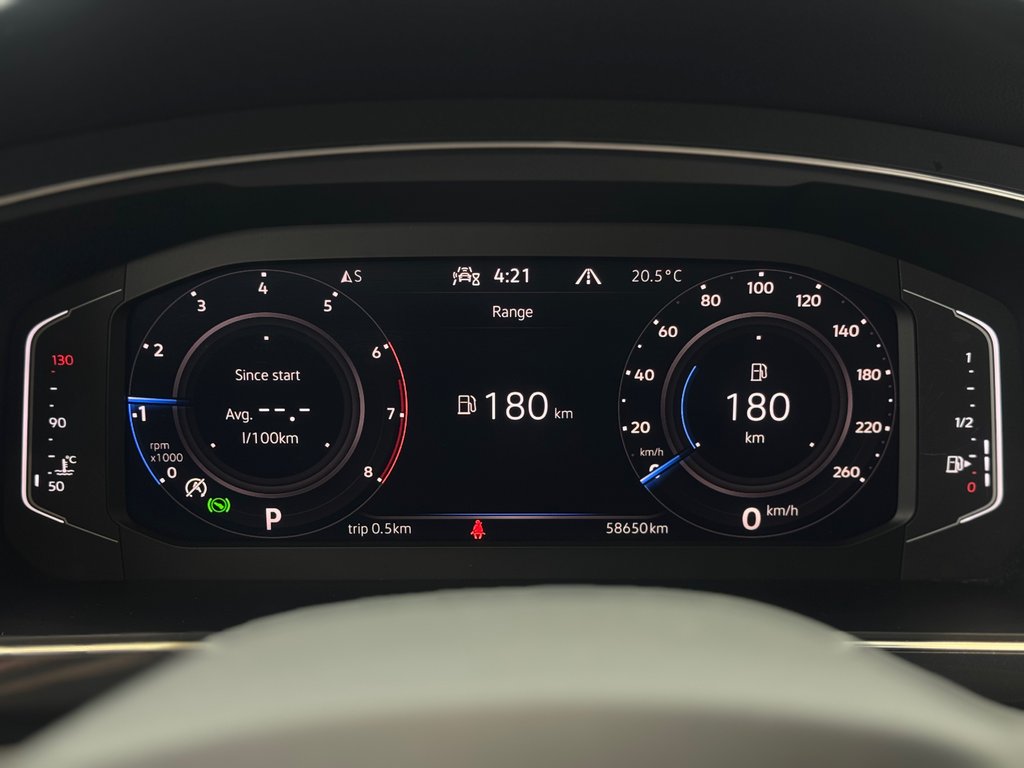 2023 Volkswagen Tiguan Comfortline TOIT PANO | CUIR | CARPLAY | AWD | +++ in Laval, Quebec - 13 - w1024h768px