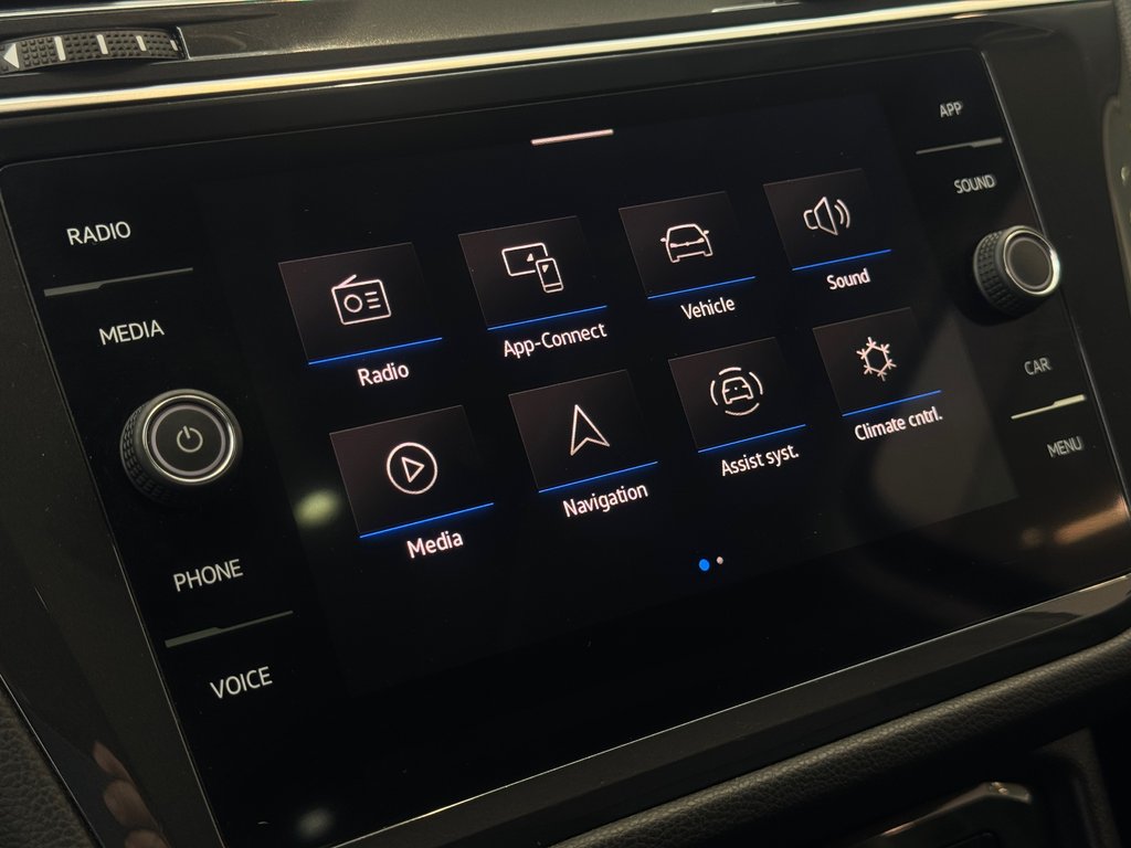 2023 Volkswagen Tiguan Comfortline TOIT PANO | CUIR | CARPLAY | AWD | +++ in Laval, Quebec - 19 - w1024h768px
