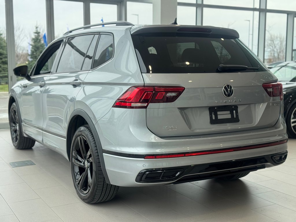 2023 Volkswagen Tiguan Comfortline R-Line Black Edition DÉMARREUR | PANO in Laval, Quebec - 5 - w1024h768px
