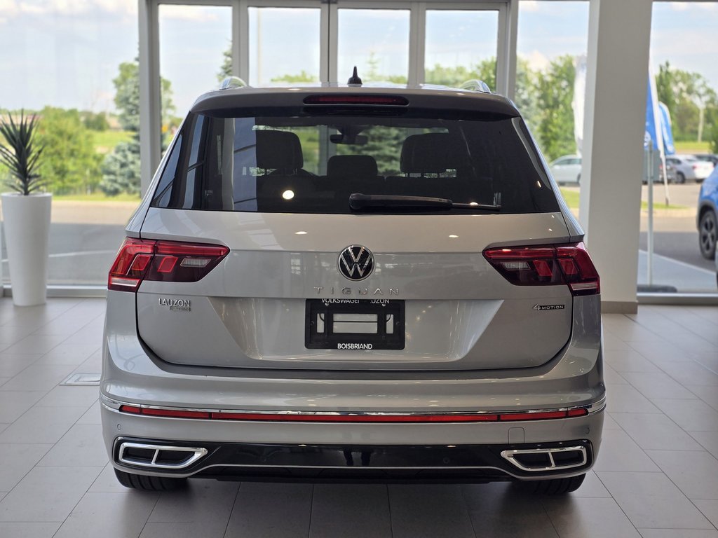 Volkswagen Tiguan Highline R-Line 7 PASSAGERS | NAV | PANO | CUIR 2024 à Laval, Québec - 7 - w1024h768px