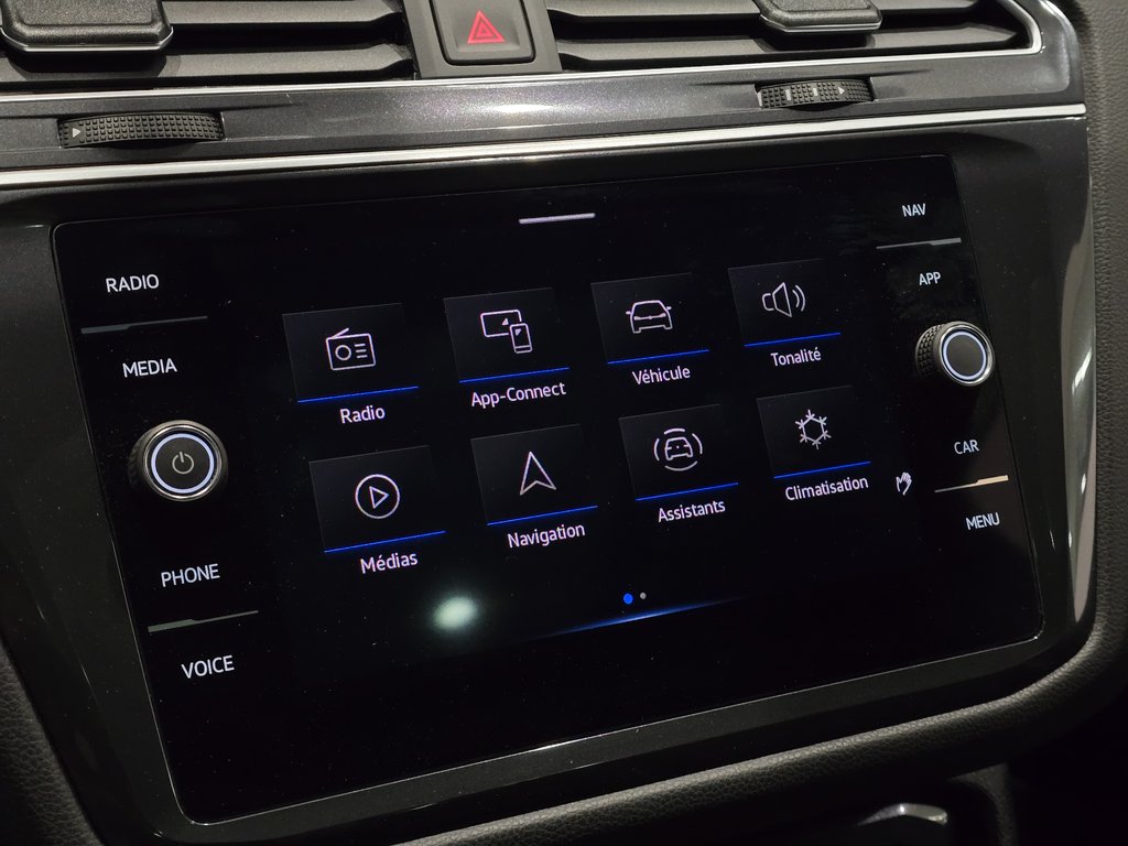 Volkswagen Tiguan Highline R-Line | DÉMARREUR | NAV | PANO | CUIR 2024 à Laval, Québec - 18 - w1024h768px