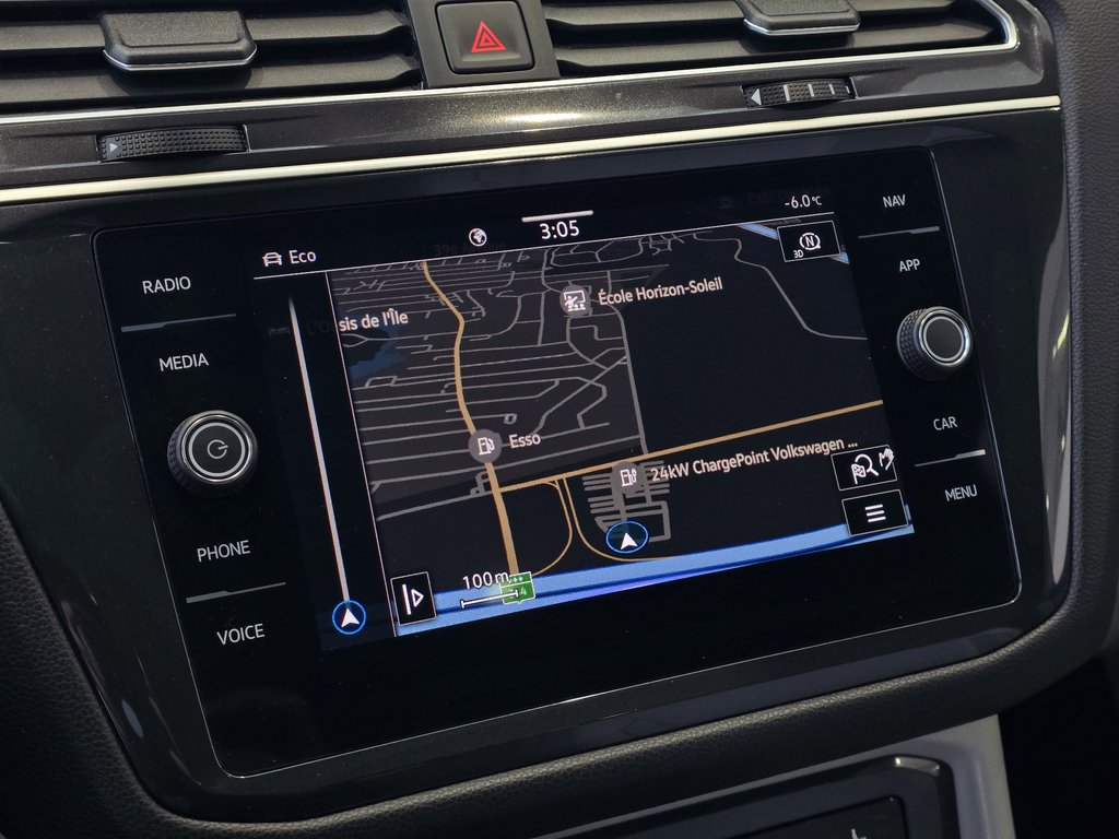 2024 Volkswagen Tiguan Highline R-Line BAS KM | DÉMARREUR | NAV | PANO | in Laval, Quebec - 19 - w1024h768px