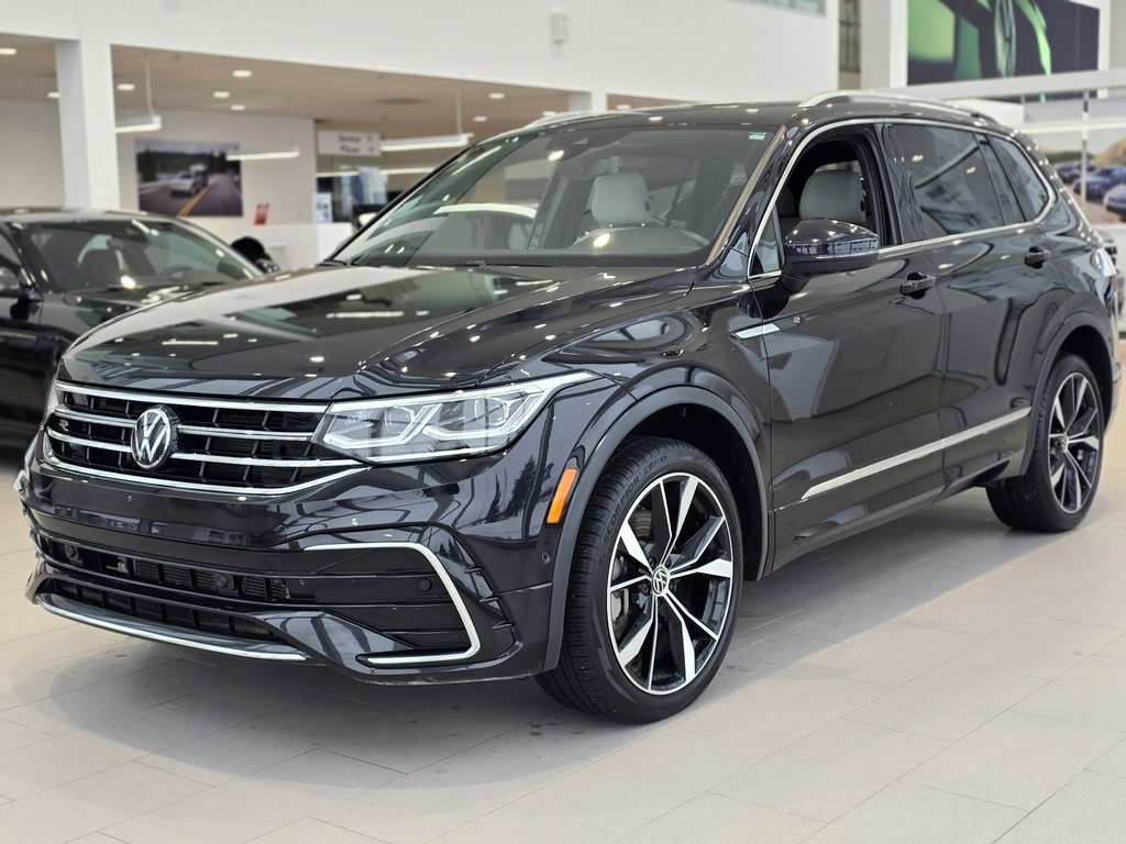 2024 Volkswagen Tiguan Highline R-Line BAS KM | DÉMARREUR | NAV | PANO | in Laval, Quebec - 4 - w1024h768px