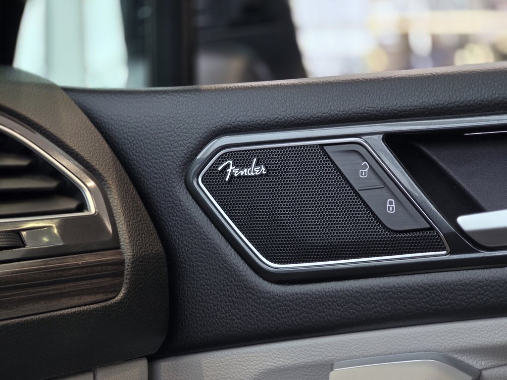 2024 Volkswagen Tiguan Highline R-Line BAS KM | DÉMARREUR | NAV | PANO | in Laval, Quebec - 20 - w1024h768px