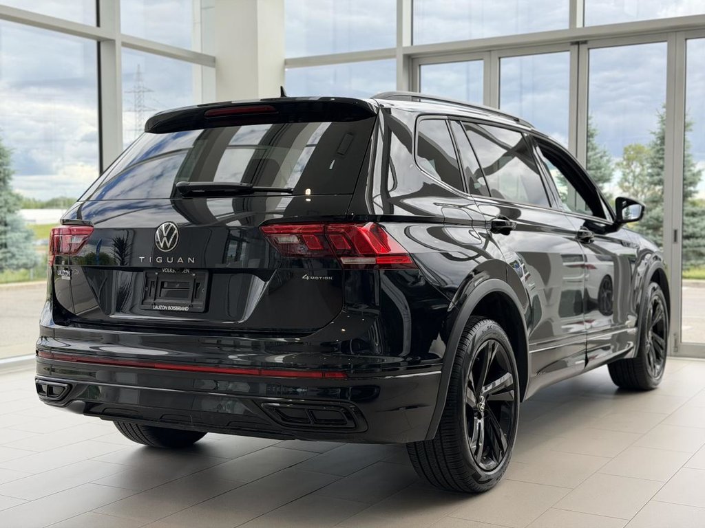 Volkswagen Tiguan Comfortline R-Line Black Edition 4MOTION | DÉMARREUR | TOIT PANO +++ 2024 à Laval, Québec - 8 - w1024h768px