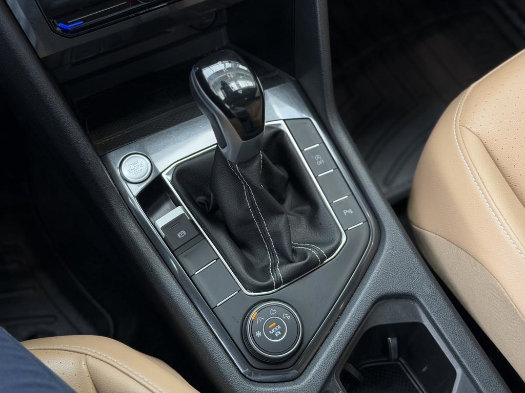 Volkswagen Tiguan Comfortline R-Line Black Edition 4MOTION | DÉMARREUR | TOIT PANO +++ 2024 à Laval, Québec - 16 - w1024h768px