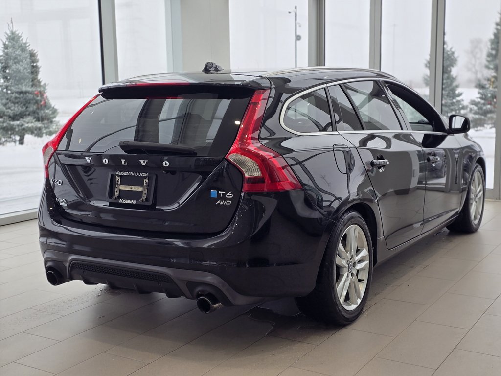 2015 Volvo V60 T6 R-Design | TRÈS RARE | 325HP | 8 ROUES | +++ in Laval, Quebec - 8 - w1024h768px