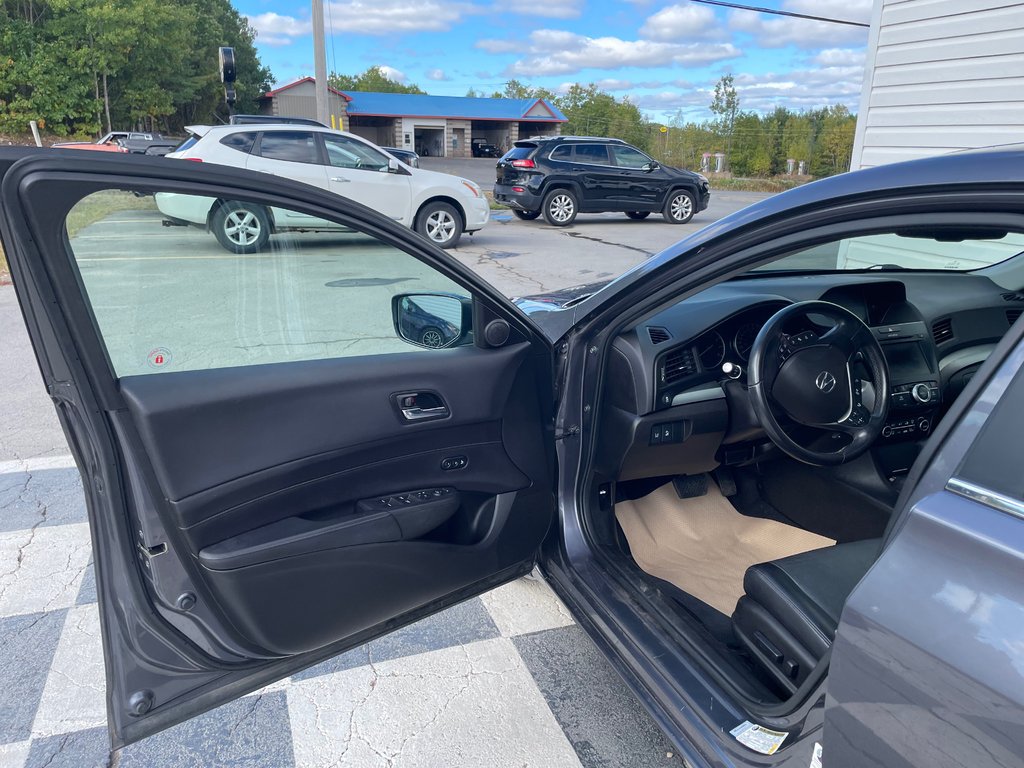 Acura ILX CD PLAYER, SUN ROOF, NAVIGATION 2017 à COLDBROOK, Nouvelle-Écosse - 7 - w1024h768px