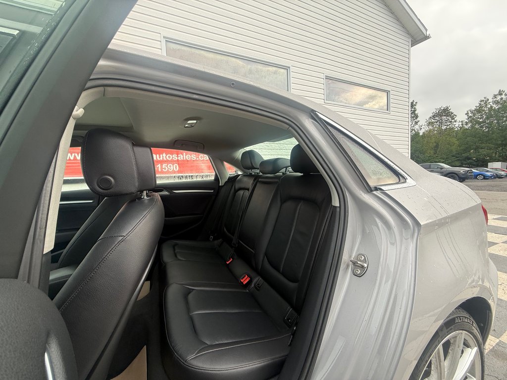 2015 Audi A3 2.0T Progressiv, keyless entry, Cruise control, BT in Kentville, Nova Scotia - 15 - w1024h768px