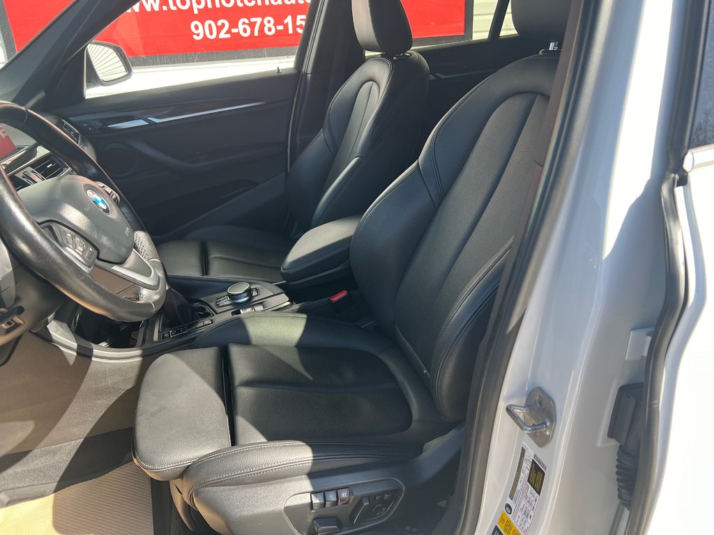 X1 XDrive28i - AWD, Leather, Sunroof, Navigation, A.C 2017 à Kentville, Nouvelle-Écosse - 18 - w1024h768px