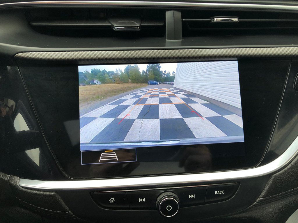 2020 Buick Encore GX Essence - Sunroof, Power Seats, Reverse Camera in Kentville, Nova Scotia - 14 - w1024h768px