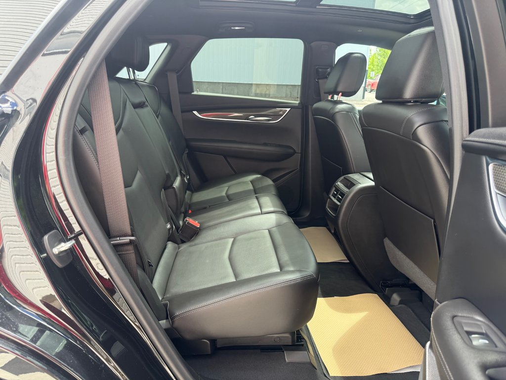 2022 Cadillac XT5 SPORT AWD Sport, keyless entry, backup camera, Bluetooth in COLDBROOK, Nova Scotia - 18 - w1024h768px