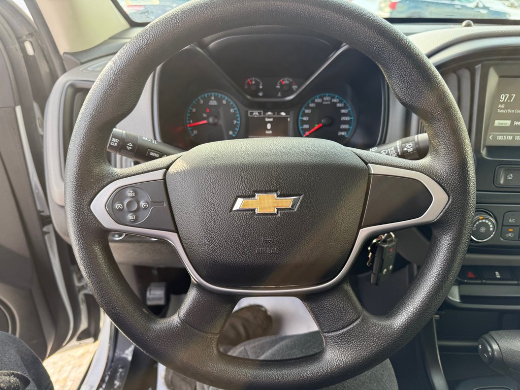 2018 Chevrolet Colorado 4WD Work Truck, keyless entry, backup camera, BT in COLDBROOK, Nova Scotia - 11 - w1024h768px