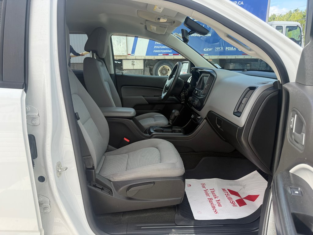 2018 Chevrolet Colorado 4WD Work Truck, keyless entry, backup camera, BT in COLDBROOK, Nova Scotia - 19 - w1024h768px