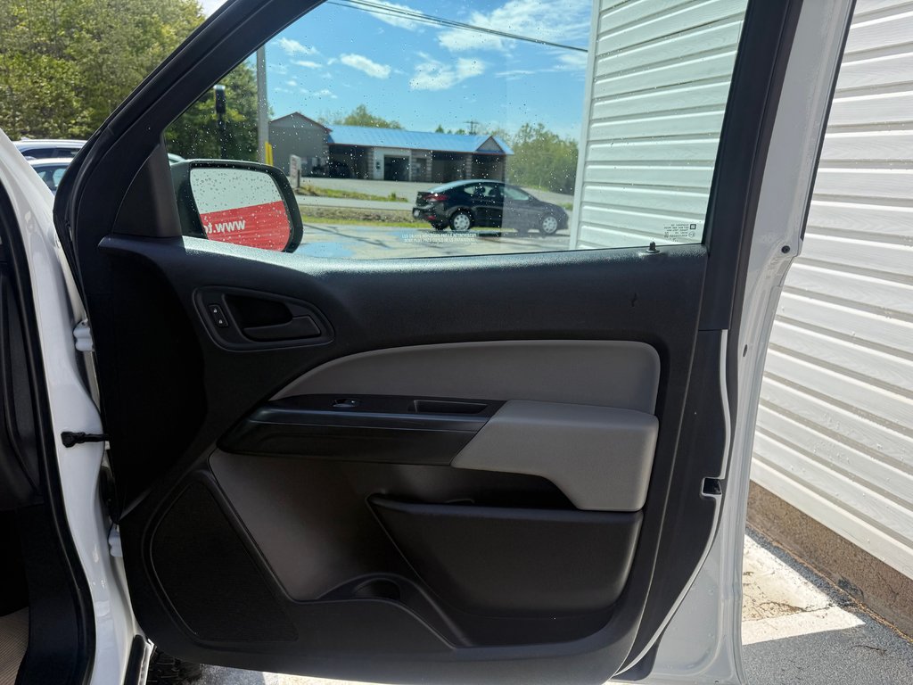 Chevrolet COLORADO 4WD Work Truck, keyless entry, backup camera, BT 2020 à COLDBROOK, Nouvelle-Écosse - 18 - w1024h768px