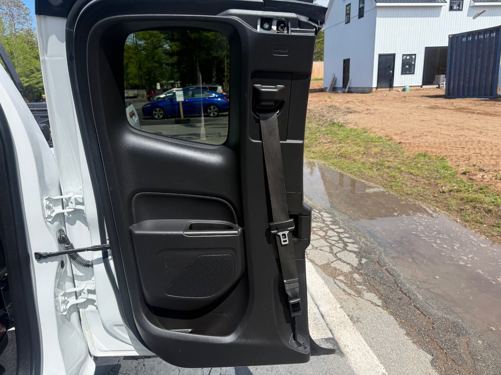 Chevrolet COLORADO 4WD Work Truck, keyless entry, backup camera, BT 2020 à COLDBROOK, Nouvelle-Écosse - 13 - w1024h768px