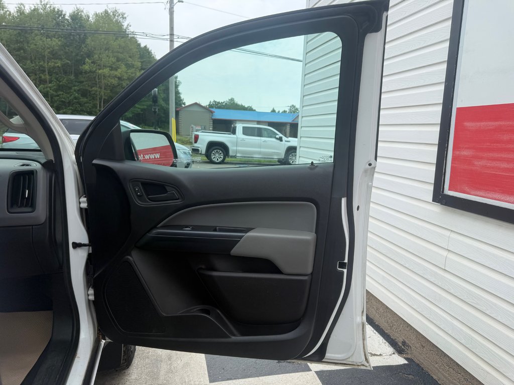 2021 Chevrolet COLORADO Work Truck, keyless entry, Cruise control, BT in COLDBROOK, Nova Scotia - 17 - w1024h768px