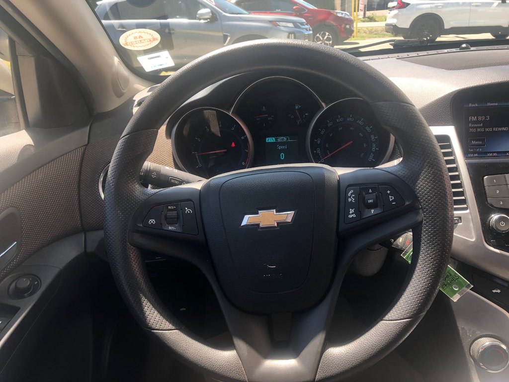 Chevrolet Cruze LT 1LT - Power Windows, Reverse Camera, Hands Free 2015 à COLDBROOK, Nouvelle-Écosse - 9 - w1024h768px