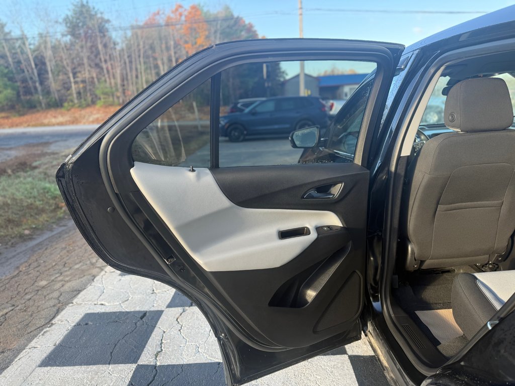 2018 Chevrolet Equinox LT, keyless entry, remote start, WiFi hotspot in COLDBROOK, Nova Scotia - 16 - w1024h768px