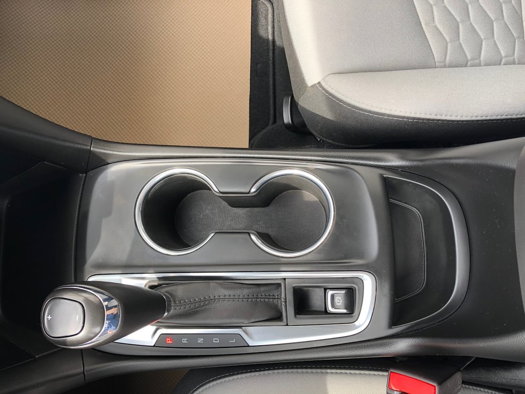 2019 Chevrolet Equinox LT - Reverse Camera, Bluetooth, Heated Seats in COLDBROOK, Nova Scotia - 16 - w1024h768px