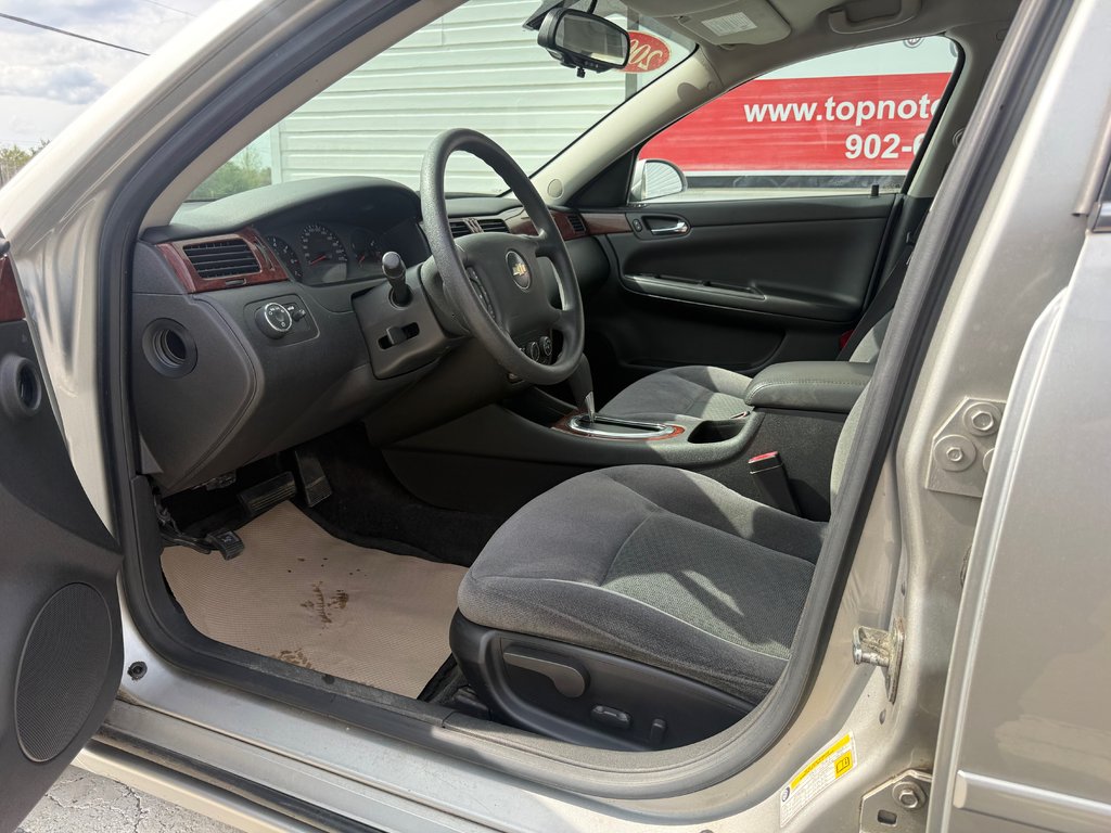 2007 Chevrolet IMPALA LS LS, keyless entry, backup camera, Bluetooth in Kentville, Nova Scotia - 9 - w1024h768px