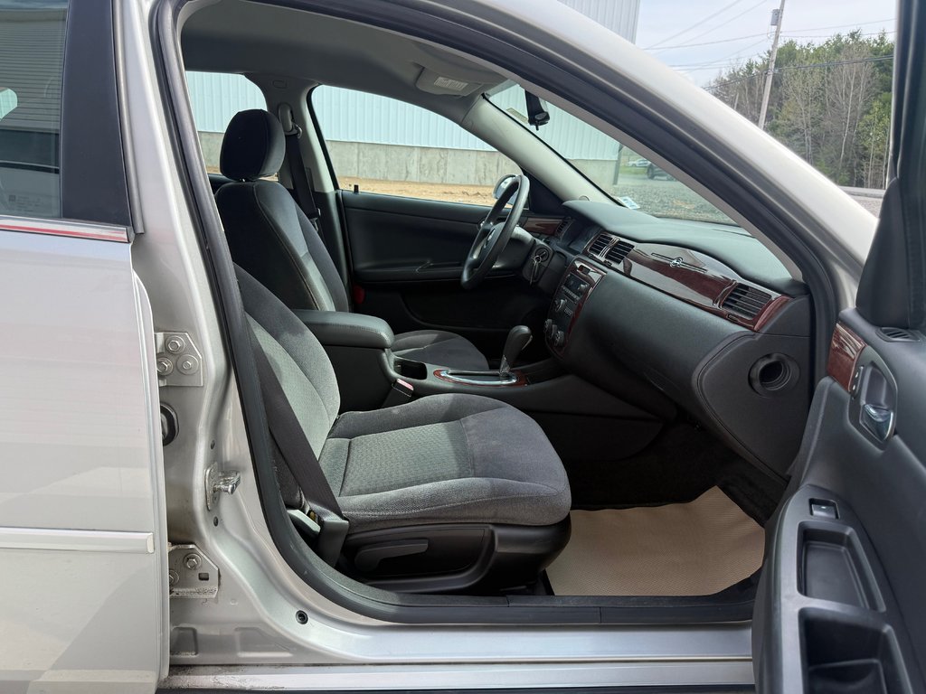 2007 Chevrolet IMPALA LS LS, keyless entry, backup camera, Bluetooth in Kentville, Nova Scotia - 19 - w1024h768px