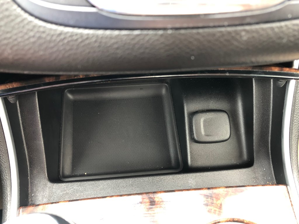 2014 Chevrolet Impala LT- cruise control, reverse camera, hands free, AC in COLDBROOK, Nova Scotia - 14 - w1024h768px