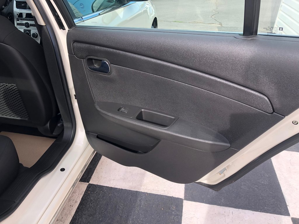 Chevrolet MALIBU 1LT LT - CD Player, Power Windows, Cruise Control 2010 à COLDBROOK, Nouvelle-Écosse - 20 - w1024h768px