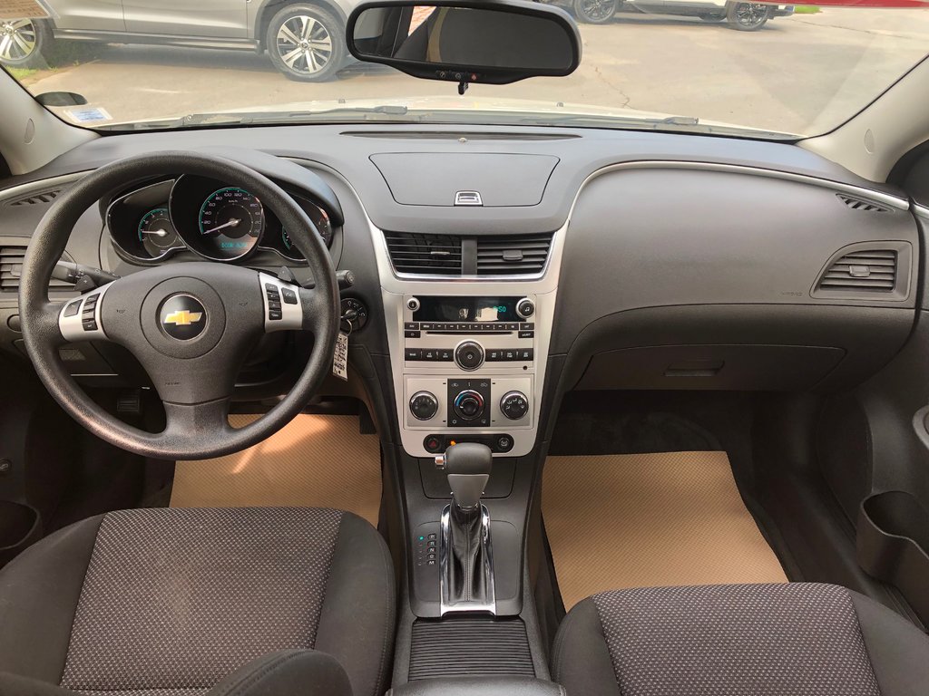 Chevrolet MALIBU 1LT LT - CD Player, Power Windows, Cruise Control 2010 à COLDBROOK, Nouvelle-Écosse - 11 - w1024h768px