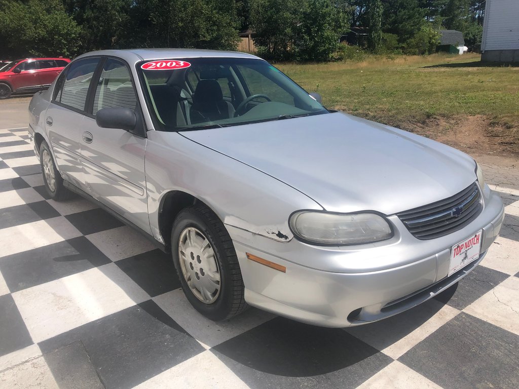 Chevrolet Malibu - Cruise Control, CD Player, Power Windows 2003 à COLDBROOK, Nouvelle-Écosse - 3 - w1024h768px