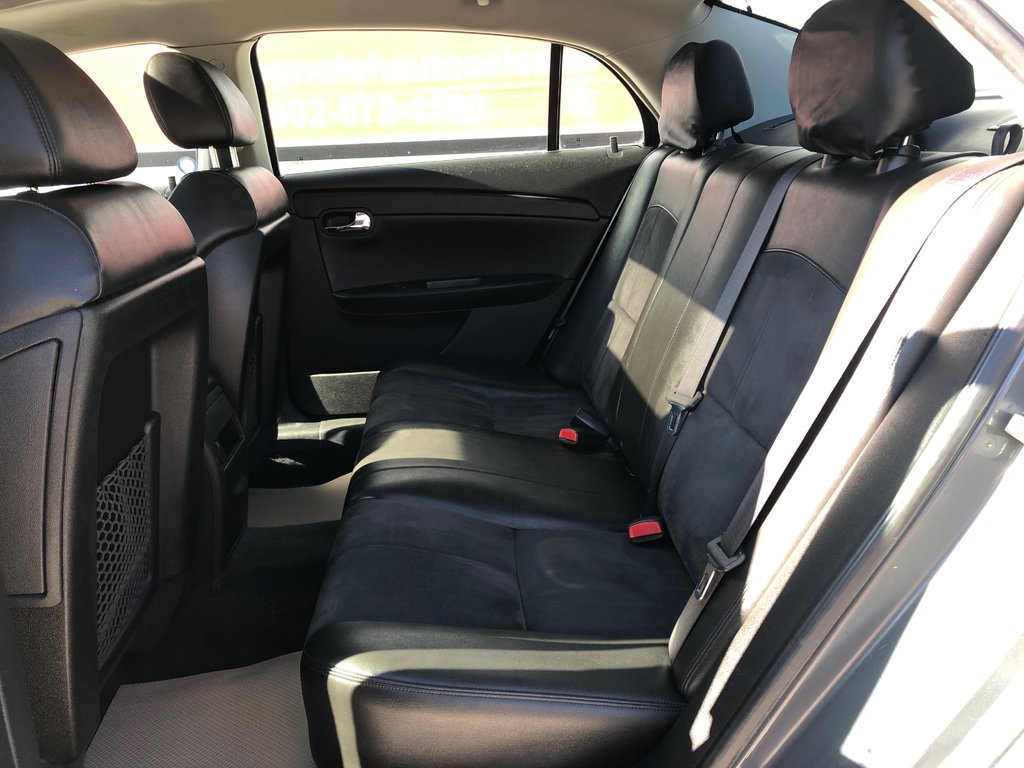 2009 Chevrolet Malibu 2LT - Sunroof, CD Player, Power Windows in COLDBROOK, Nova Scotia - 20 - w1024h768px