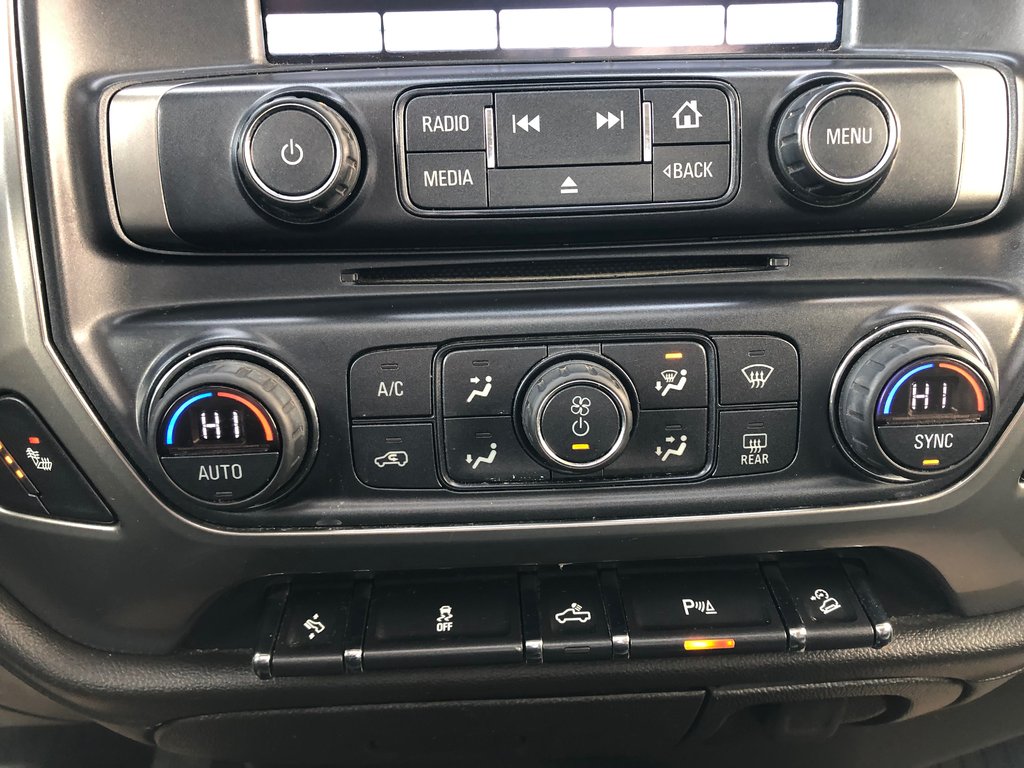 Chevrolet Silverado 1500 LTZ Z71 - Heated Seats & Steering Wheel, Handsfree 2018 à Kentville, Nouvelle-Écosse - 14 - w1024h768px