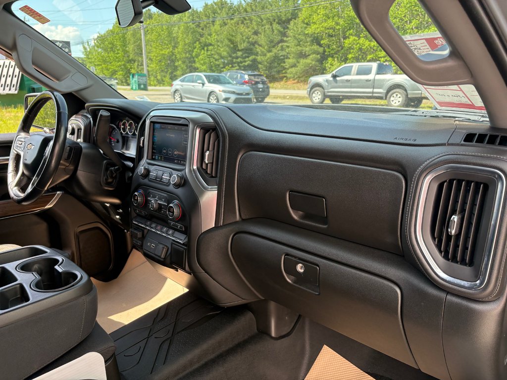 Chevrolet Silverado 1500 LT - power seats, reverse camera, hands free, a/c 2019 à COLDBROOK, Nouvelle-Écosse - 23 - w1024h768px