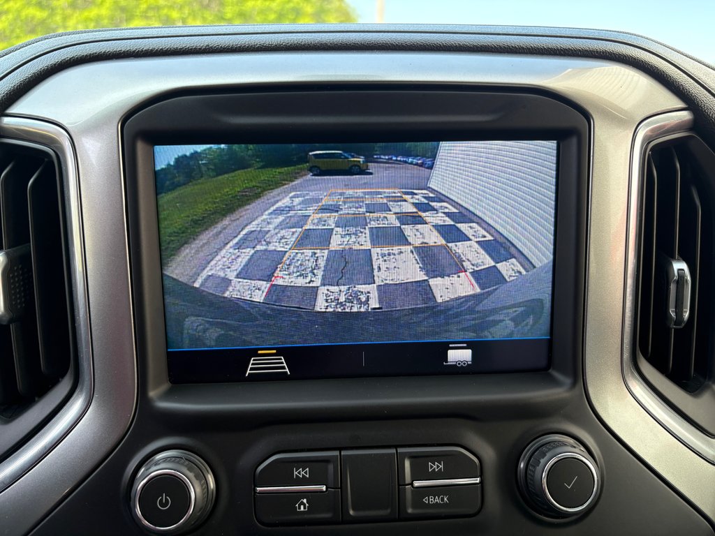 Chevrolet Silverado 1500 LT - power seats, reverse camera, hands free, a/c 2019 à COLDBROOK, Nouvelle-Écosse - 13 - w1024h768px