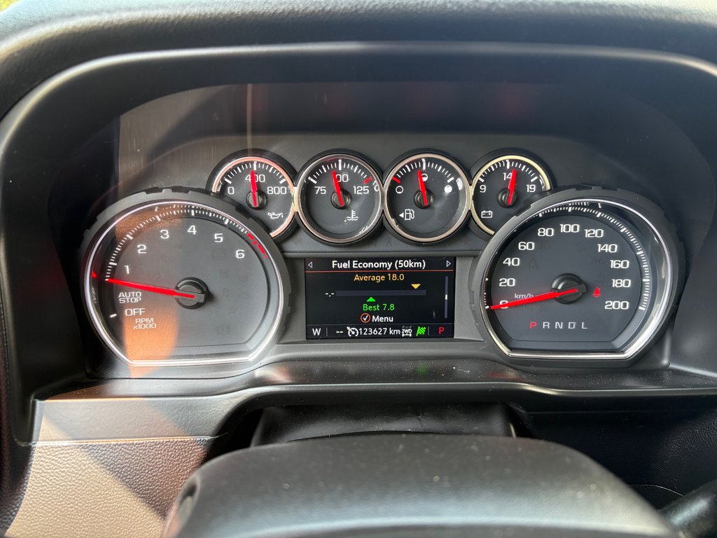 Chevrolet Silverado 1500 LT - power seats, reverse camera, hands free, a/c 2019 à COLDBROOK, Nouvelle-Écosse - 10 - w1024h768px
