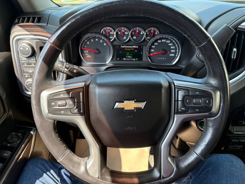 Chevrolet Silverado 1500 LT - power seats, reverse camera, hands free, a/c 2019 à COLDBROOK, Nouvelle-Écosse - 9 - w1024h768px