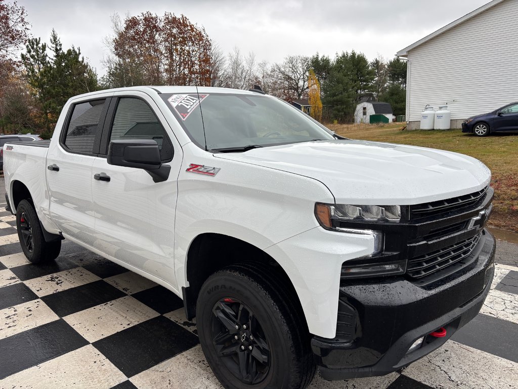 2021  Silverado 1500 LT Trail Boss in COLDBROOK, Nova Scotia - 3 - w1024h768px